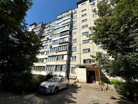 квартира за адресою Миколи Ушакова вул., 12