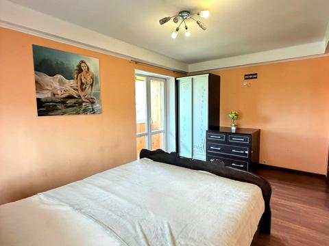 квартира за адресою Миколи Ушакова вул., 8