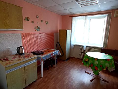квартира по адресу Василия Макуха ул. (Червонопартизанська), 1
