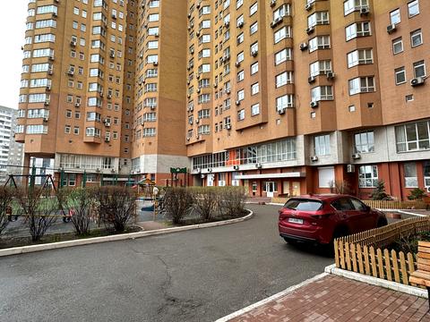 комерційна за адресою Олександра Мишуги вул., 2