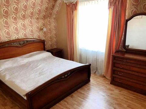 будинок за адресою с. Лісники, Виноградна вул.