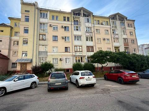 комерційна за адресою Петра Панча вул., 5