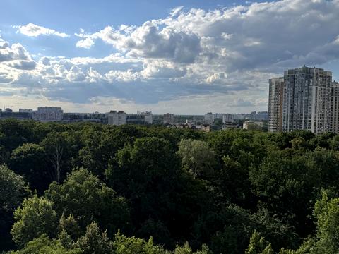 квартира за адресою Авіаконструктора Ігоря Сікорського вул. (Танкова), 1-Б