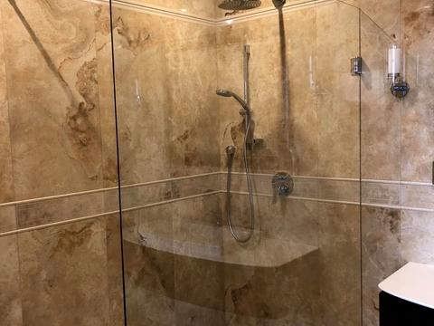 комерційна за адресою Антоновича вул. (Горького), 33-В