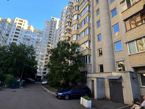 квартира по адресу Михаила Котельникова ул., 37