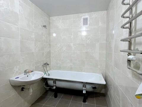 квартира за адресою Героя України Дмитра Крамара вул., (Будинок)