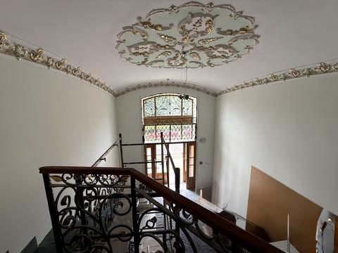комерційна за адресою Чернівці, Центральна пл., 7