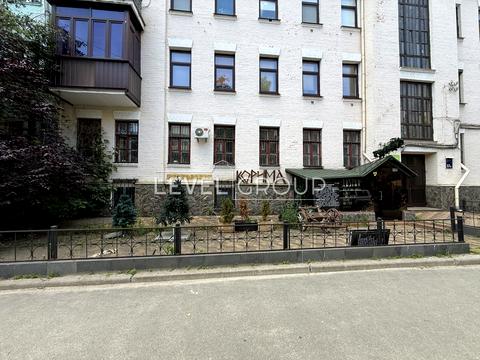 коммерческая по адресу Оболонская ул., 37
