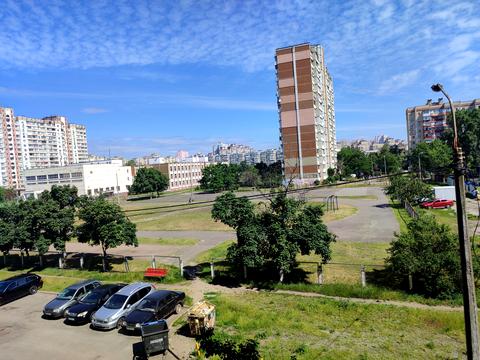 квартира за адресою Леоніда Бикова бульв., 6