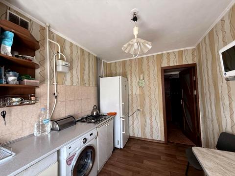 квартира за адресою Космонавтів вул., 142