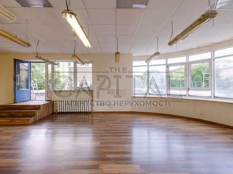 комерційна за адресою Київ, Князів Острозьких вул. (Московська), 38/2