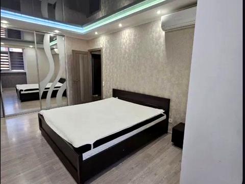 квартира за адресою Сімейна вул., 4