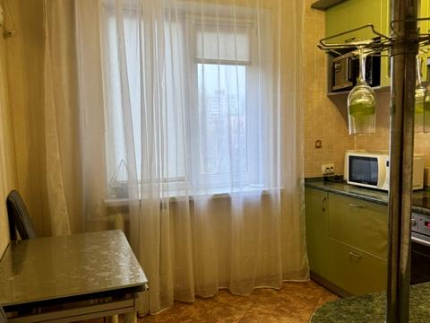 квартира за адресою Академіка Сахарова вул., 42