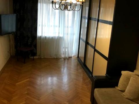 квартира за адресою Одеса, Середньофонтанська вул., 53/55
