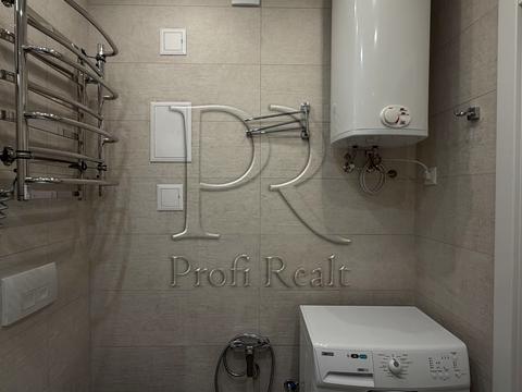 квартира за адресою Регенераторна вул., 4 к15