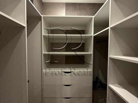 квартира за адресою Регенераторна вул., 4 к15