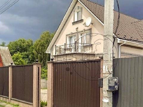 будинок за адресою Дачна