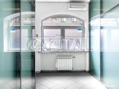 коммерческая по адресу Туровская ул., 29