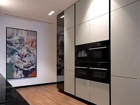 квартира за адресою Київ, Андрія Верхогляда вул. (Михайла Драгомирова), 15