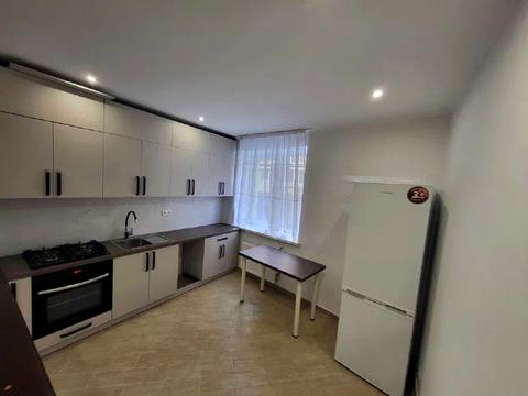 квартира за адресою Залізнична вул., 7Л