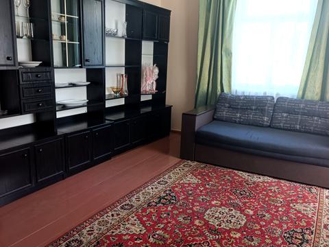 будинок за адресою Миколи Карнаухова вул. (Мірющенка), 1