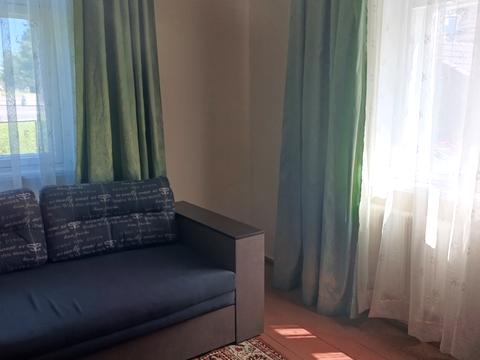 будинок за адресою Миколи Карнаухова вул. (Мірющенка), 1