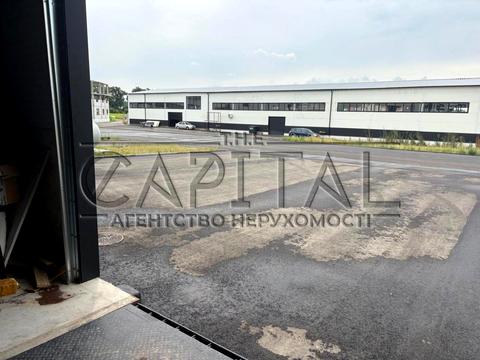комерційна за адресою Київська вул., 3