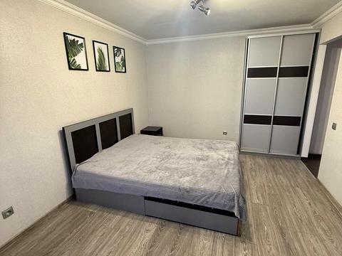 квартира по адресу Вячеслава Черновола ул., 12а