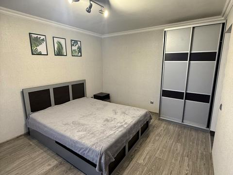 квартира по адресу Вячеслава Черновола ул., 12а