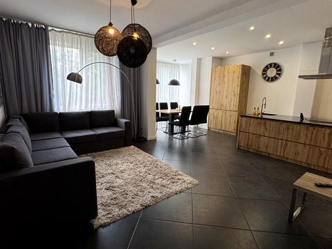 квартира за адресою Малинова вул., 8