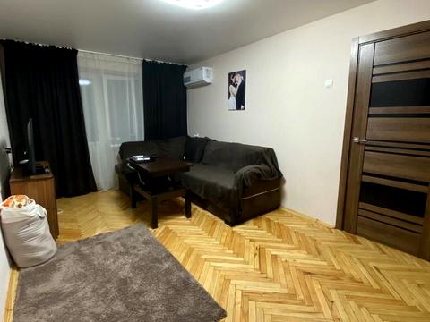 квартира за адресою Академіка Андрія Сахарова вул. (Суворова), 48
