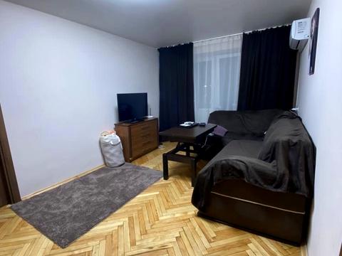 квартира за адресою Академіка Андрія Сахарова вул. (Суворова), 48