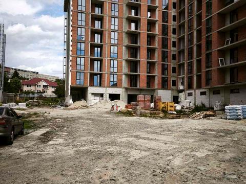 квартира за адресою Миколи Леонтовича пров., 11Б