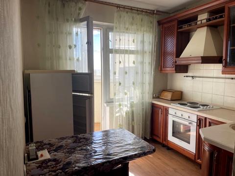 квартира за адресою Небесної Сотні просп. (Маршала Жукова), 91