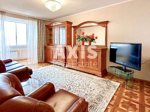 квартира за адресою Київ, Драгоманова вул., 31-В