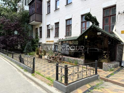 коммерческая по адресу Оболонская ул., 37