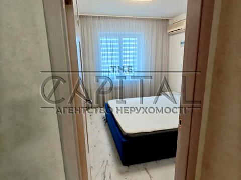 квартира за адресою Дніпровська набережна вул., 7-А