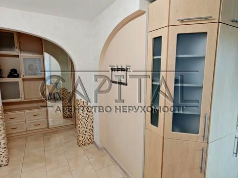 квартира за адресою Дніпровська набережна вул., 7-А
