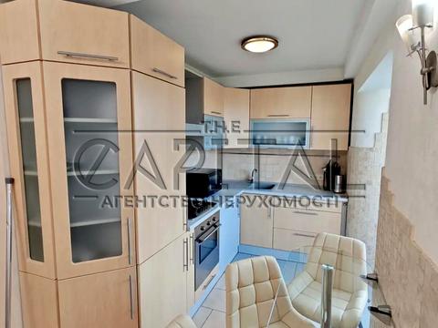 квартира за адресою Дніпровська набережна вул., 7-А