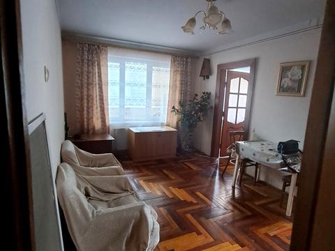 квартира за адресою Євгена Коновальця вул., 136г