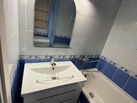 квартира за адресою Крошенська вул., 49