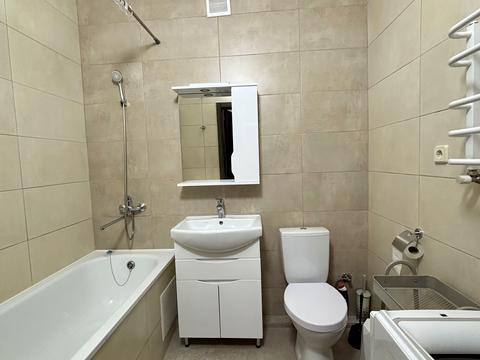 квартира за адресою Жасминова вул., 11