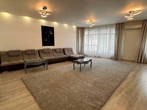 квартира за адресою Кловський узвіз, 7