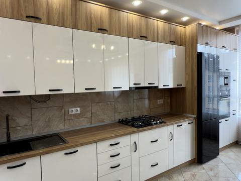квартира за адресою Героїв Крут вул., (Будинок 3)