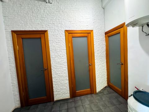 коммерческая по адресу Дмитрия Яворницкого просп. (Карла Маркса), 5