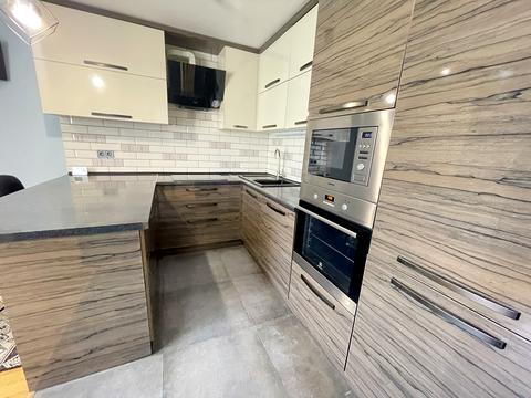 квартира за адресою Яреми вул., 14