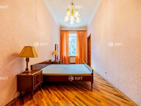 квартира за адресою Куликівський узвіз (Революції), 14