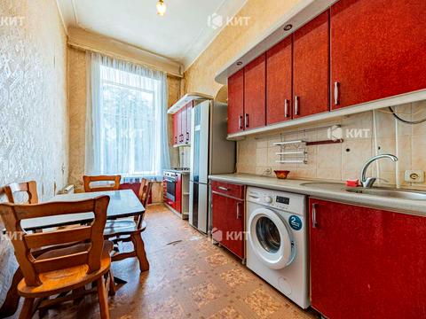 квартира за адресою Куликівський узвіз (Революції), 14