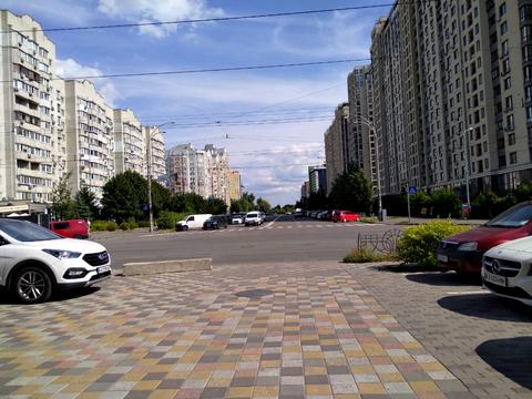 комерційна за адресою Григорія Гуляницького вул., (Будинок)