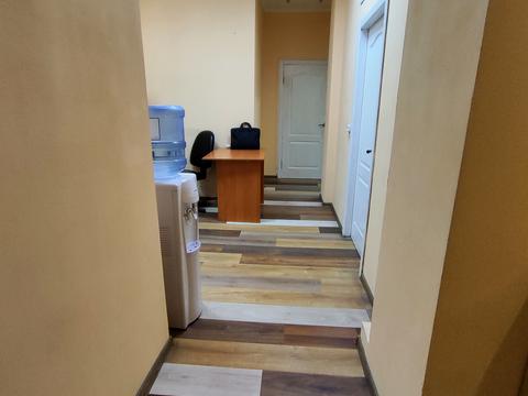 коммерческая по адресу 93-ї Холодноярської Бригади ул., 8а